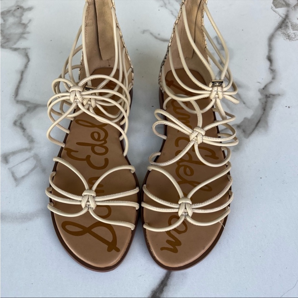 Women Sam Edelman straps sandals size 6